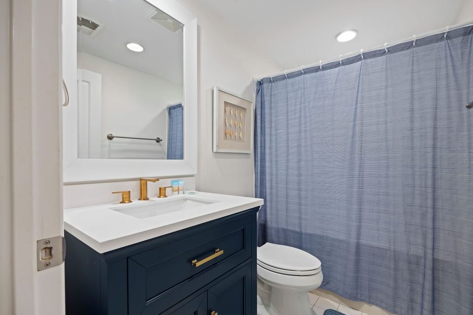 Twin bathroom