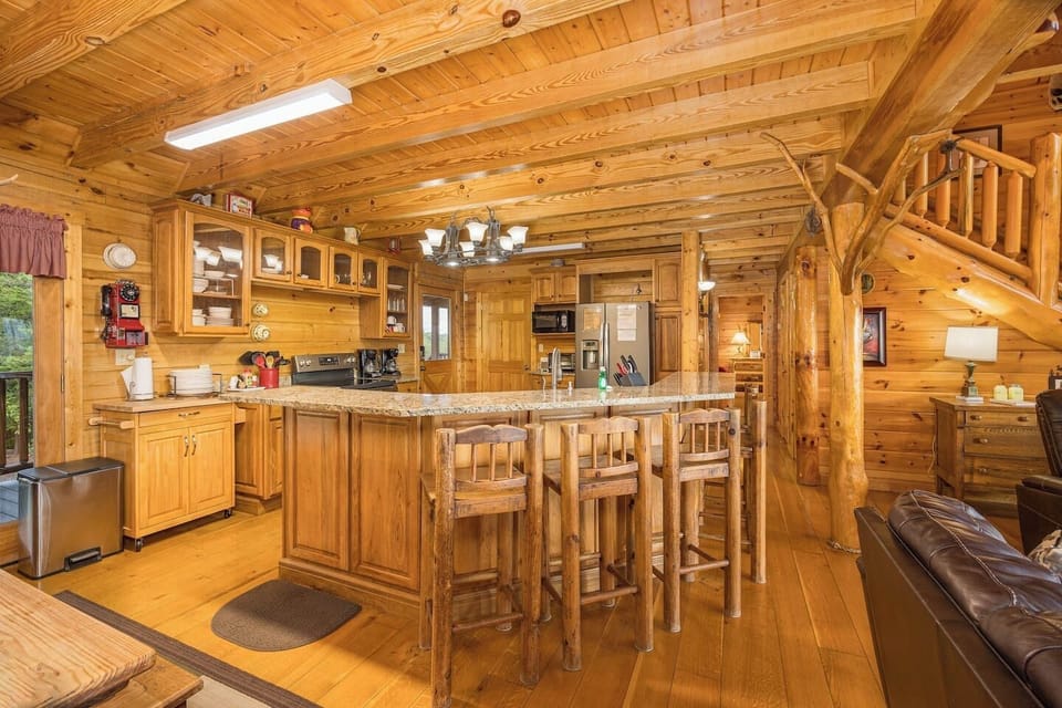 Fully Stocked Kitchen