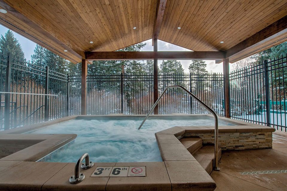 Trails End Hot Tub