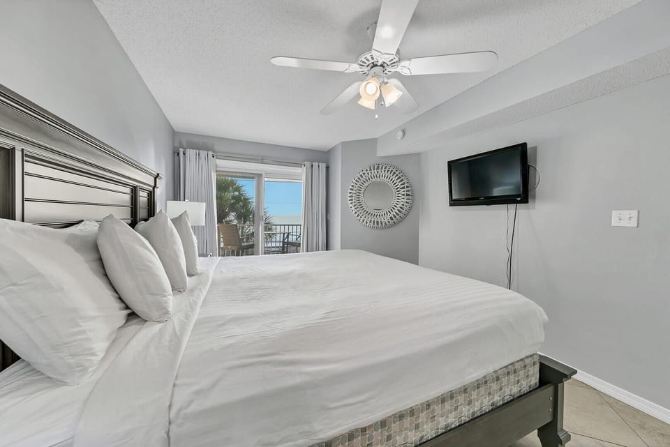 Balcony Access From Master Bedroom