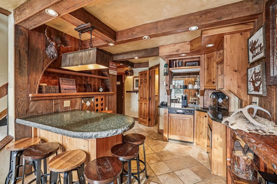 Wet Bar - Beaver Run Peak 9 Penthouse - Breckenridge Vacation Rental