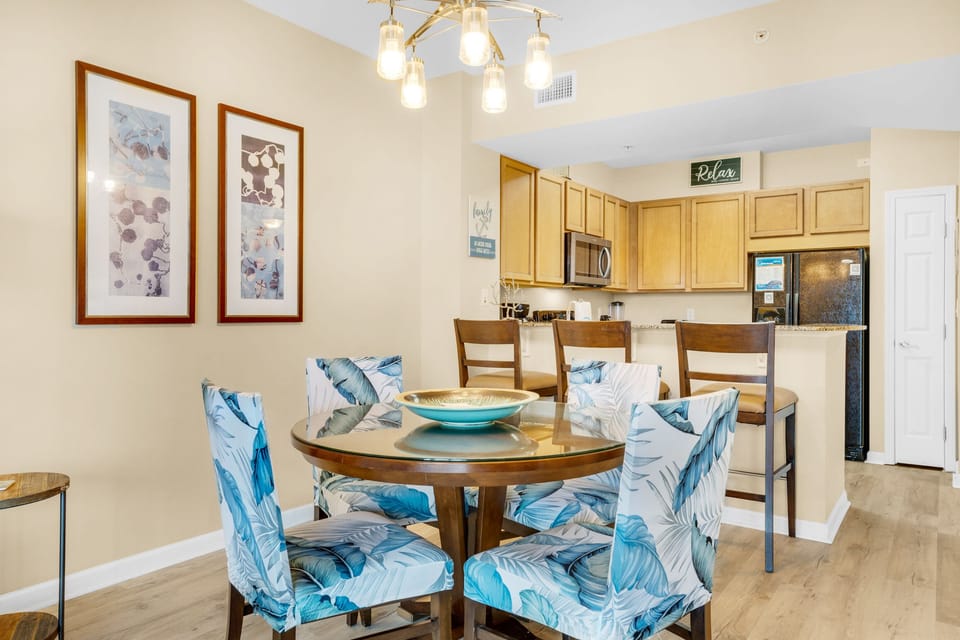 Dining table plus eat-in bar seating