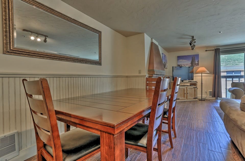 Kitchen,Dining room and Living room  at Snowblaze 202 - Park City