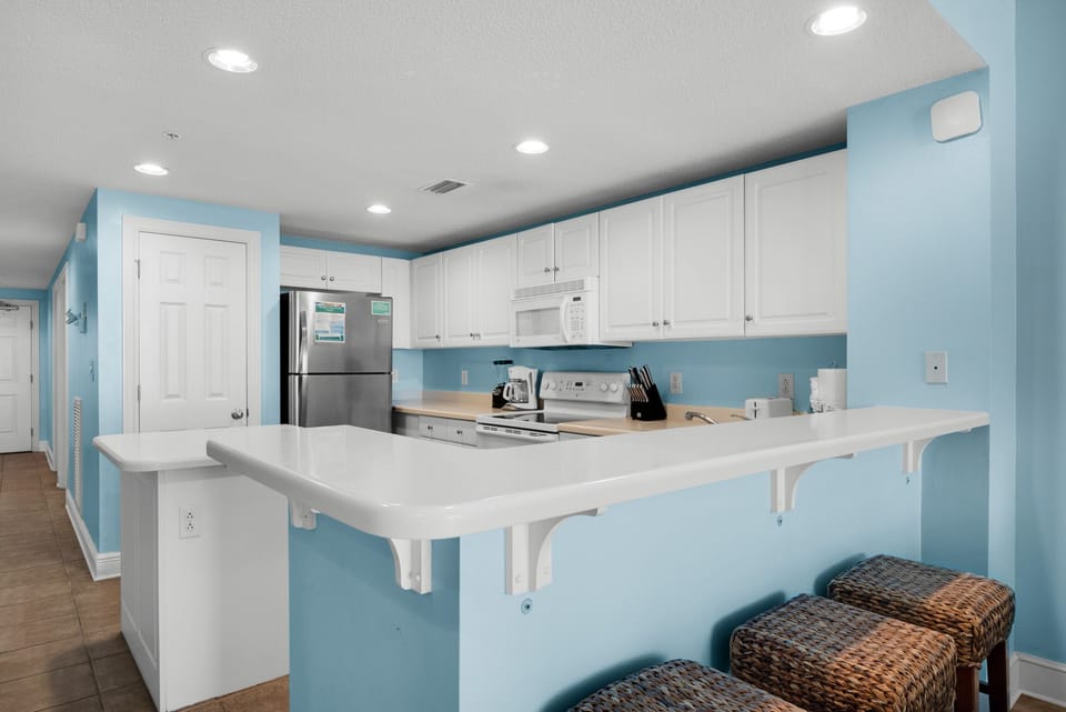 Eat-in bar counter