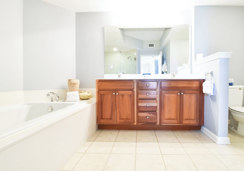 Silver Beach Towers W402 - Primary Bathroom with Double Vanity