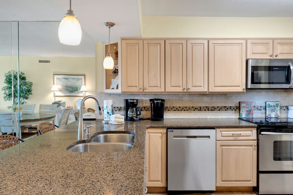 Full Kitchen