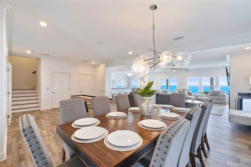 Seaclusion - Miramar Beach - Dining Room