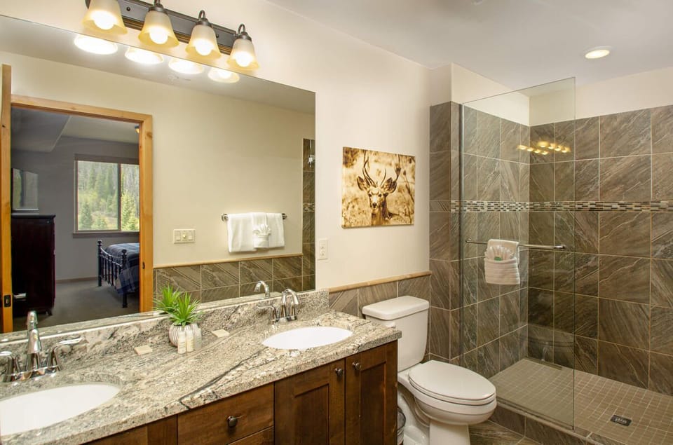 Beautiful ensuite bathroom