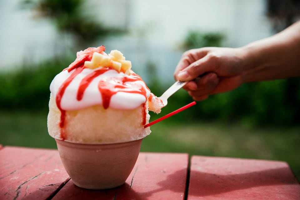 Wailua Shave Ice Lava Flow ... Credit: HTA / Heather Goodman