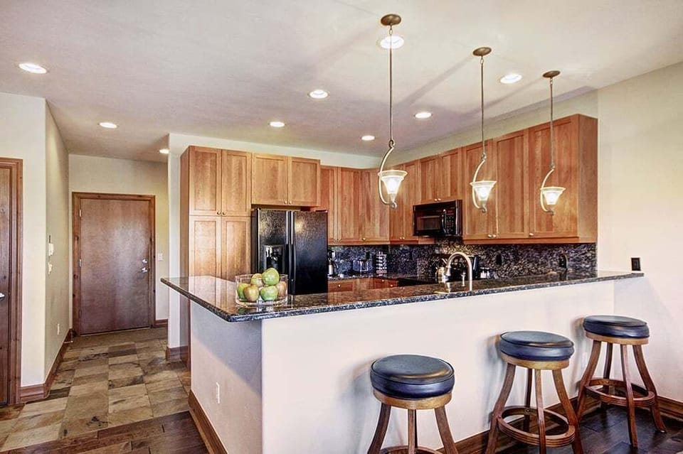 Kitchen - Highland Greens 93 - Breckenridge Vacation Rental