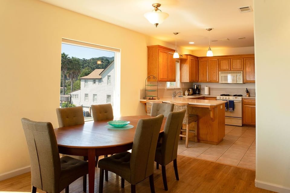 90 San Luis Unit C 2 Bedroom Avila Beach Vacation Rental
