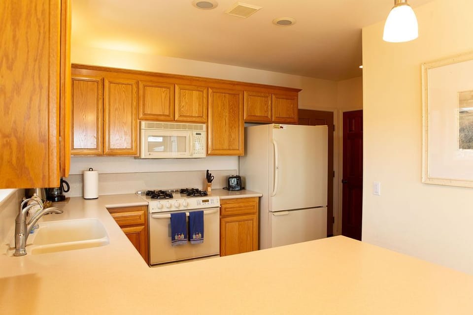 90 San Luis Unit C 2 Bedroom Avila Beach Vacation Rental