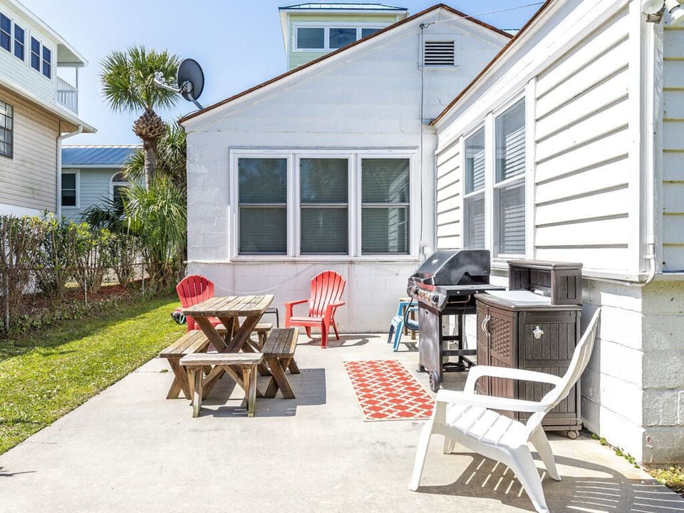 Backyard Patio - Gas Grill, Picnic Table, Lounge Chairs