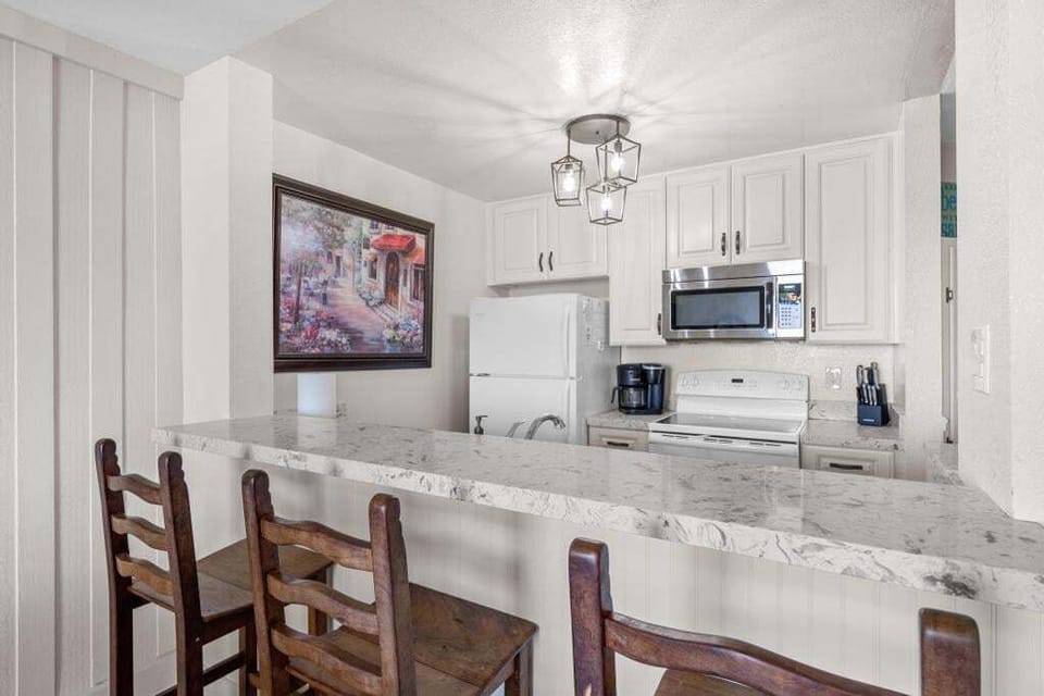 3 additional seating at bar counter