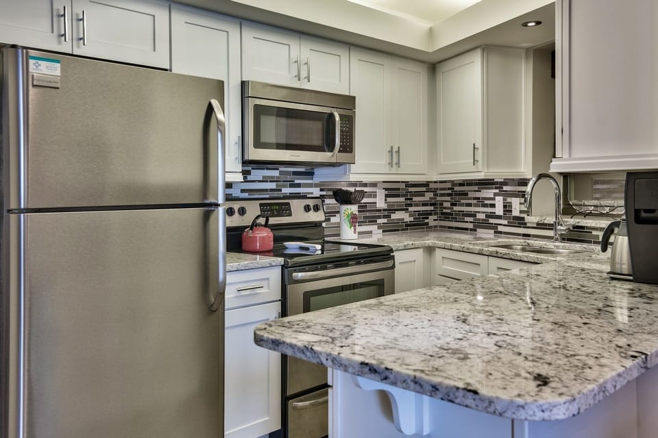 Delightfully updated fully equipped Kitchen