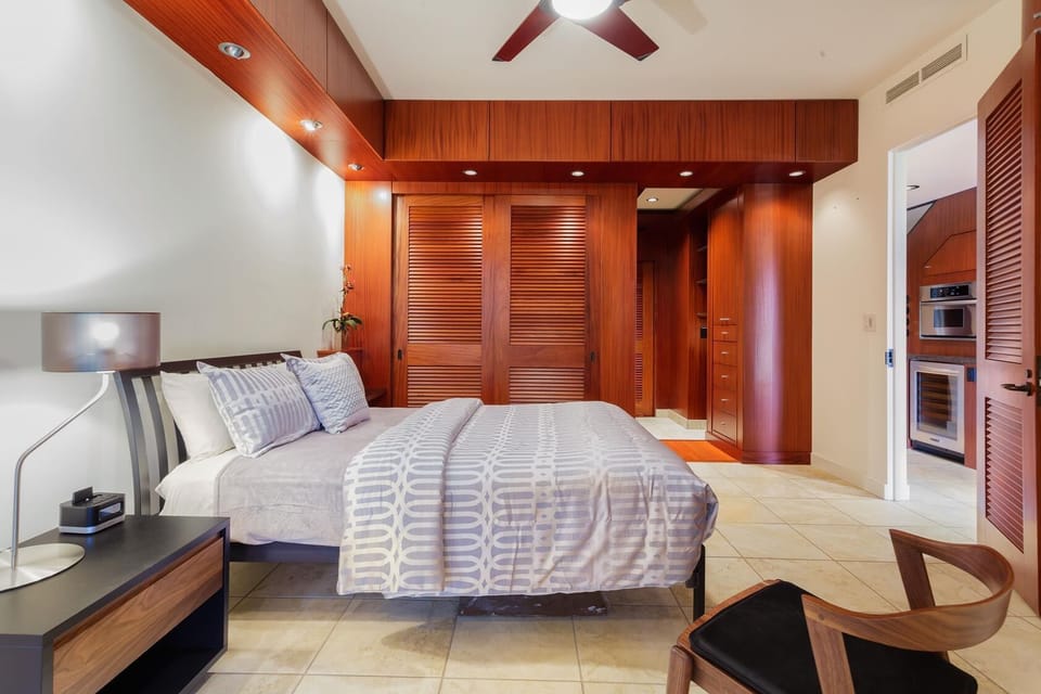 Mauna Lani Point H204 Third Bedroom
