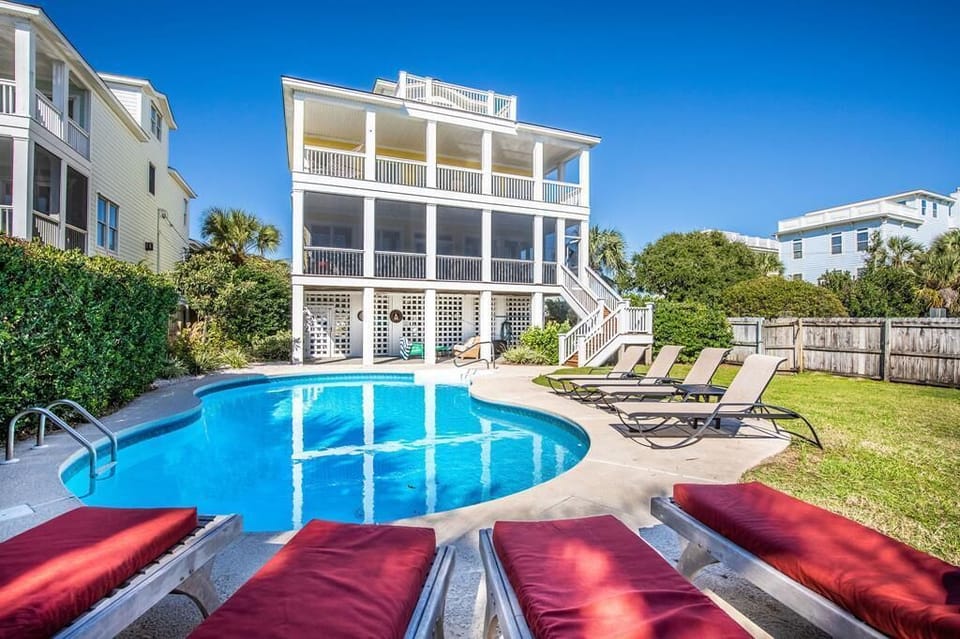 918 Carolina Boulevard