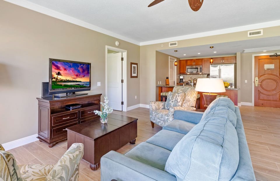 Hokulani 246 includes an en-suite washer/dryer, free wifi, and beach gear
                