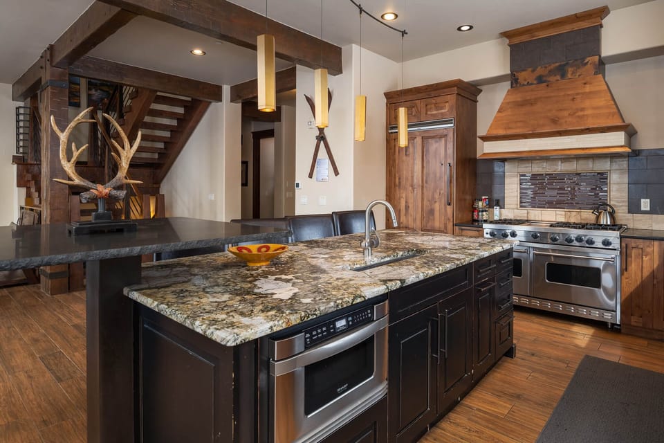 Updated kitchen for the chef in your group