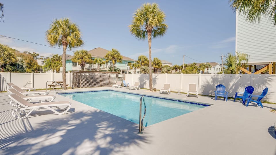 Private Outdoor Pool