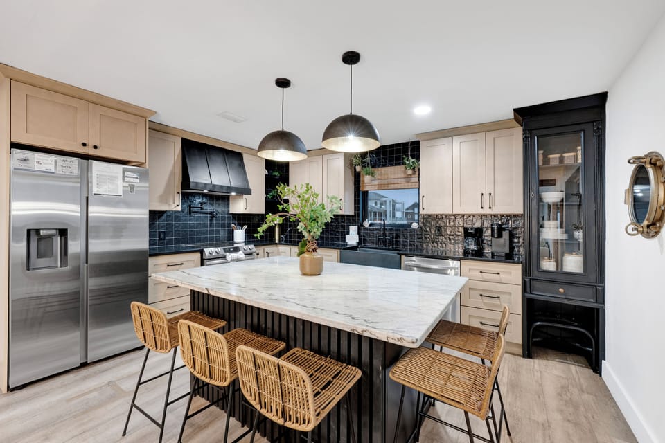 Fully equipped kitchen for all of your cooking needs!