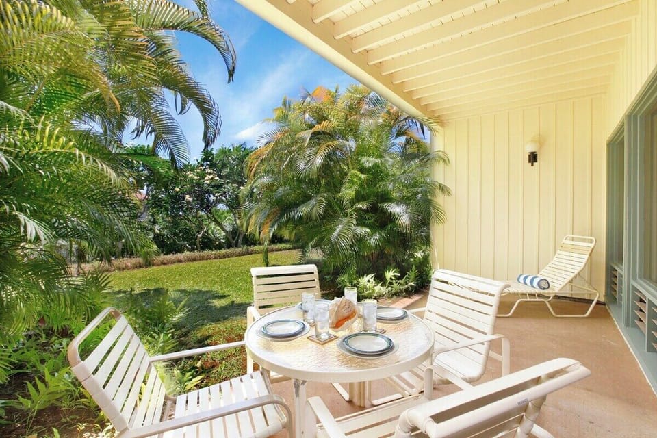 Lanai Garden Views - Manualoha 603