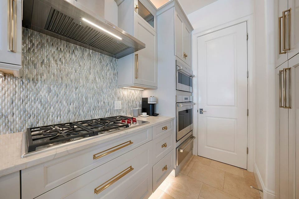 Ocean Paradise - Destiny by the Sea - Kitchen
