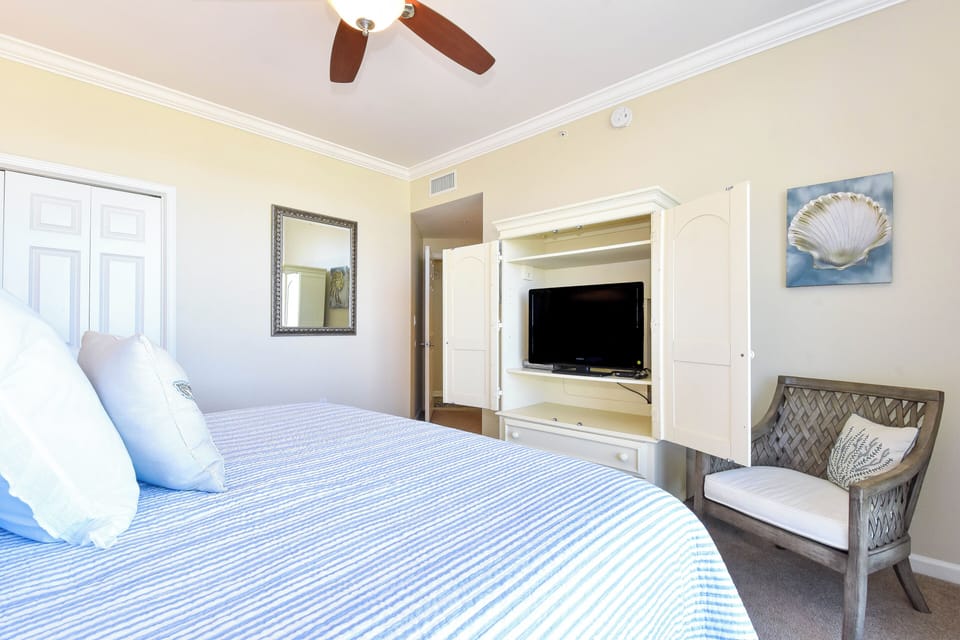 Silver Beach West 1604- Guest Bedroom with TV
