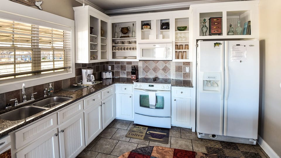 Spacious Fully Equipped Kitchen