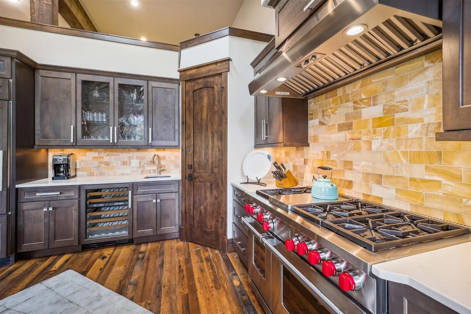 Kitchen - Highwoods at Shock Hill - Breckenridge Vacation Rental