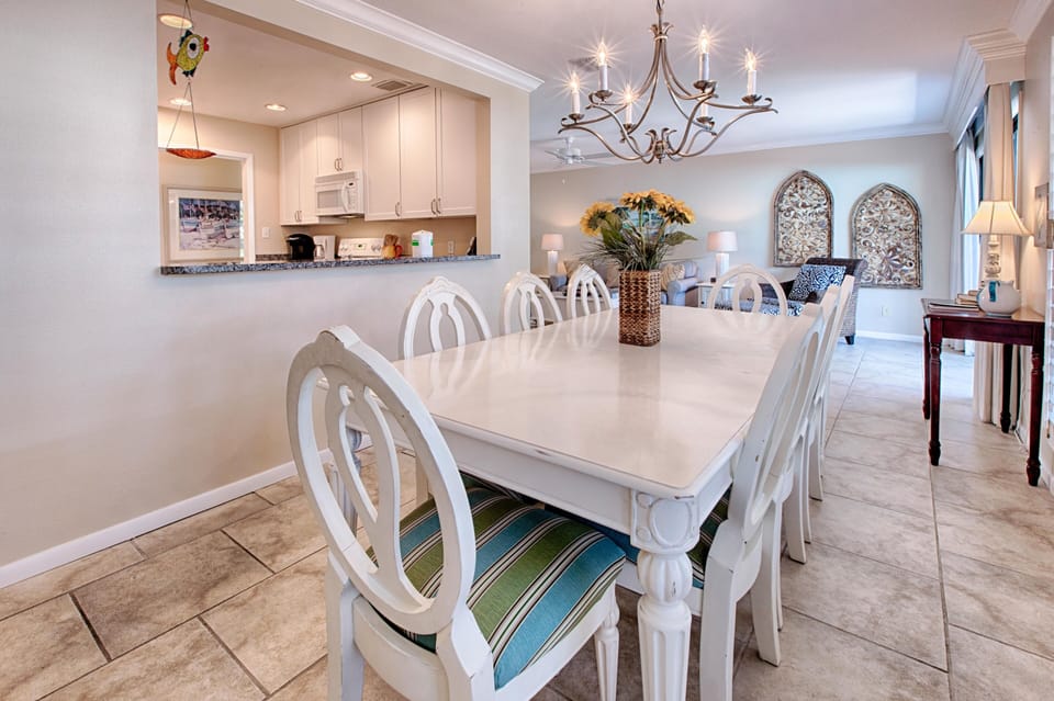 Open Concept Living and Dining Area