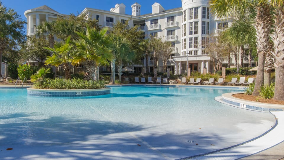 Tropical Swimming Pool
