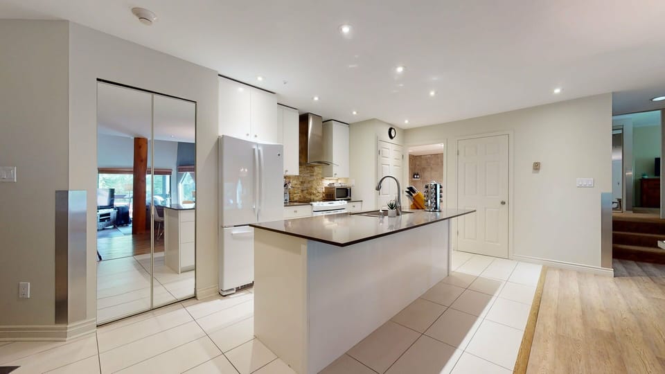 Cook up your favourites in the fully equipped kitchen with modern appliances.