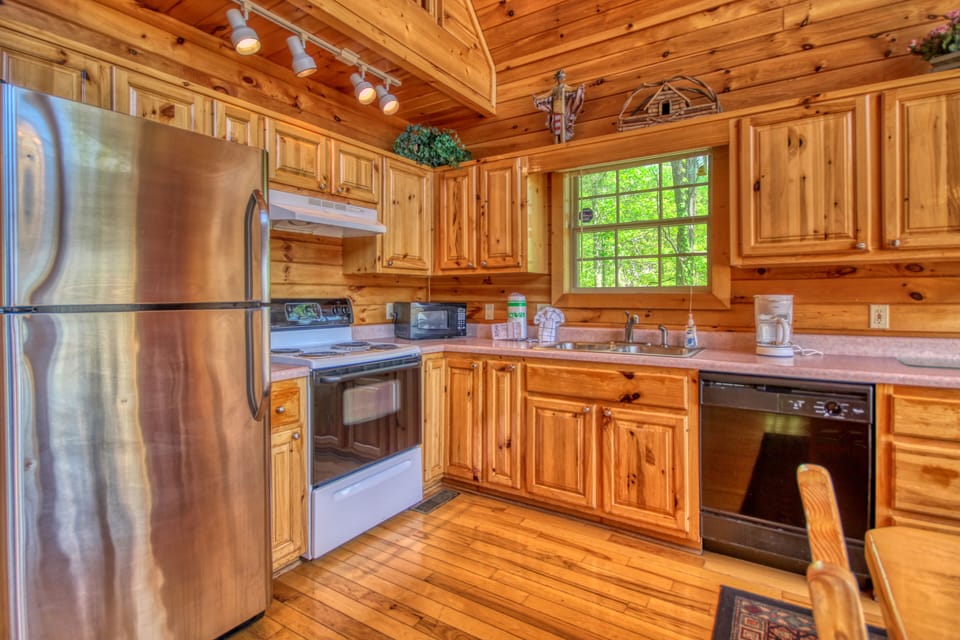 Full Kitchen - Beautiful cabinetry and stainless appliances adorn Awesome Views#701!