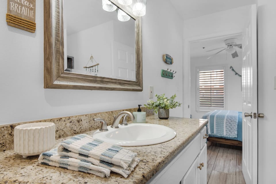 Full bathroom