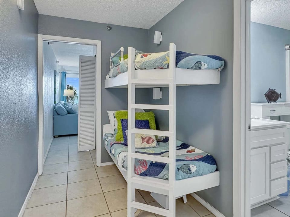 Hallway Bunk Beds
