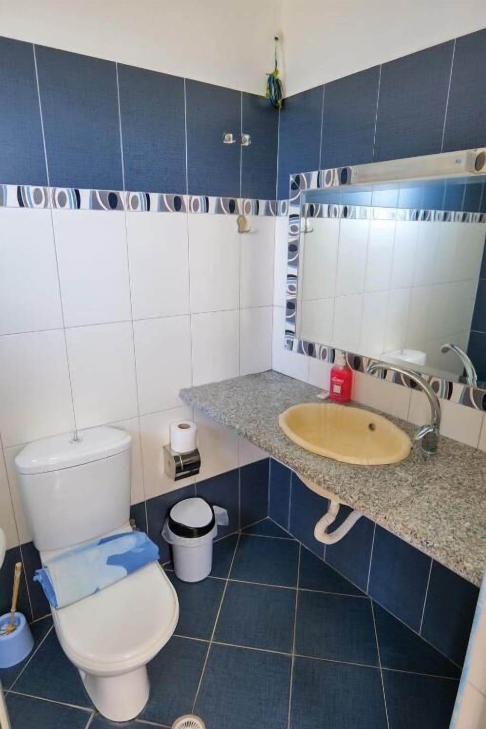 Family Room with Balcony | Bathroom | Shower, free toiletries, hair dryer, bathrobes