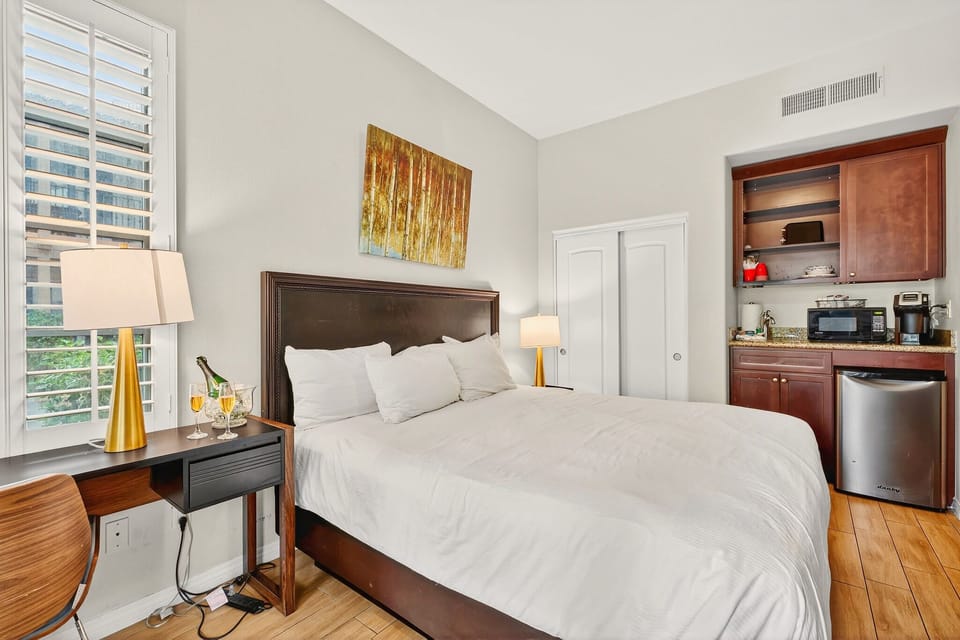Studio Bedroom
