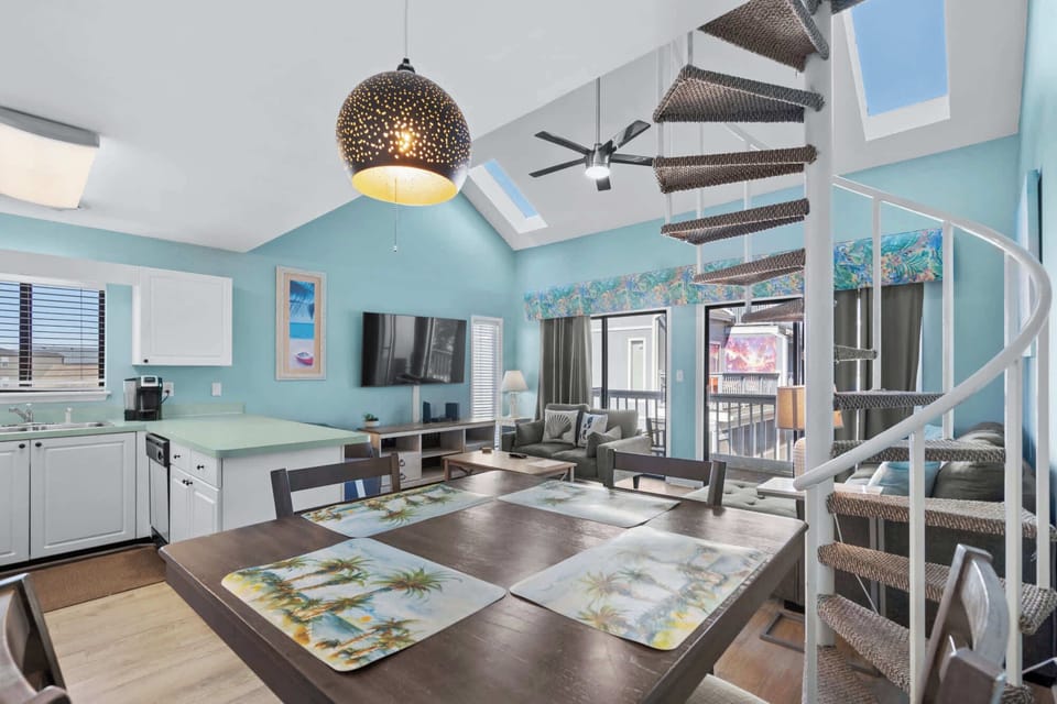 This open floor concept allows for conversations to flow and laugher to echo!
