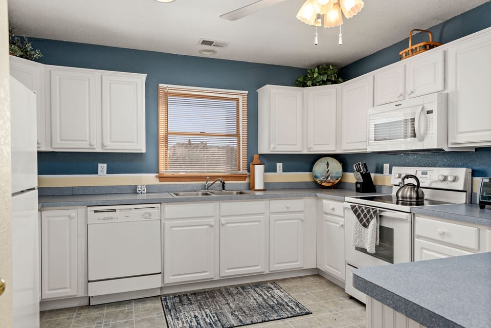 MS05: Masters 5 | Top Level Kitchen