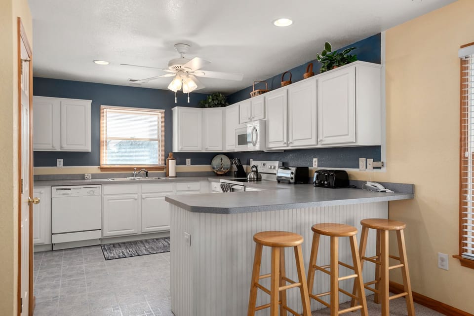 MS05: Masters 5 | Top Level Kitchen
