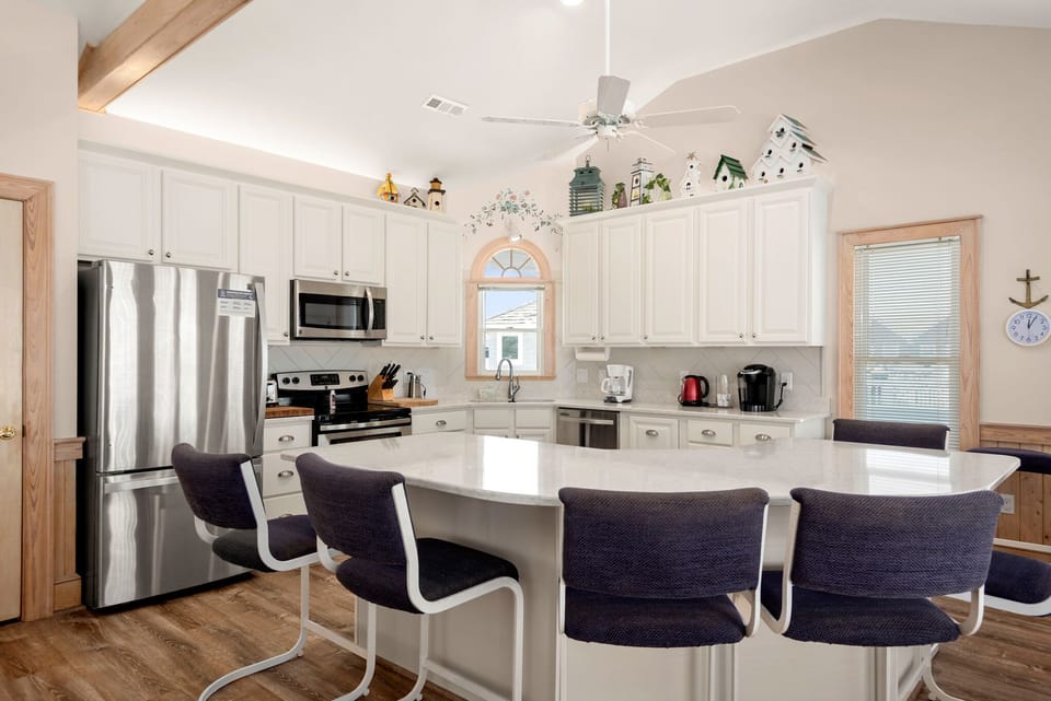 SS02: Fergusons Flagship | Top Level Kitchen