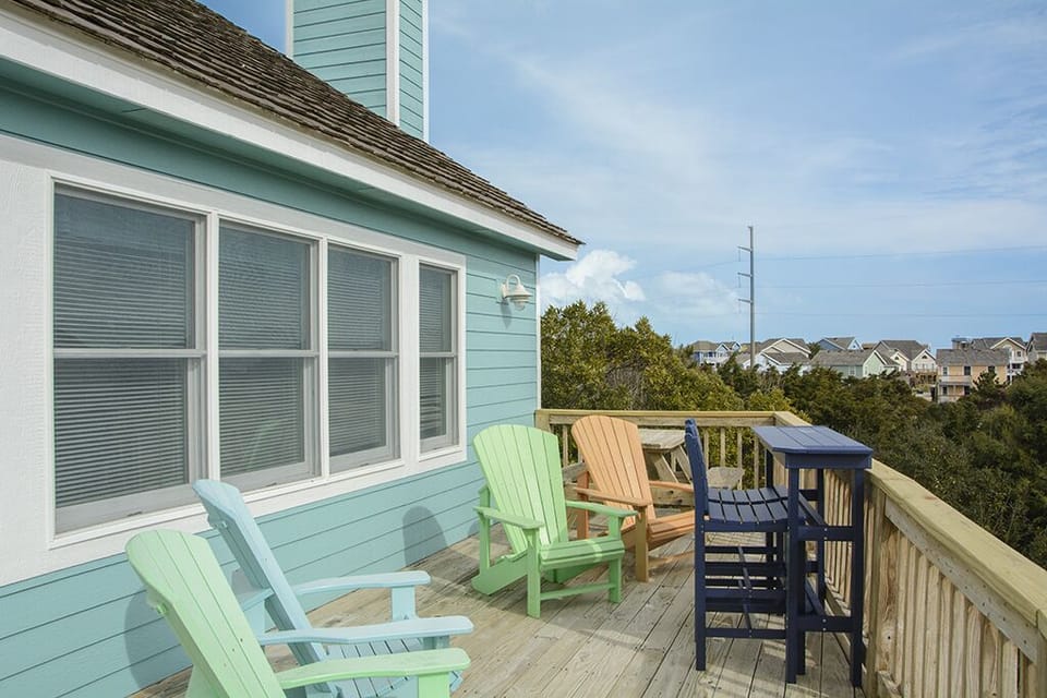 R57: Oates Bluff | Mid Level Rear Deck