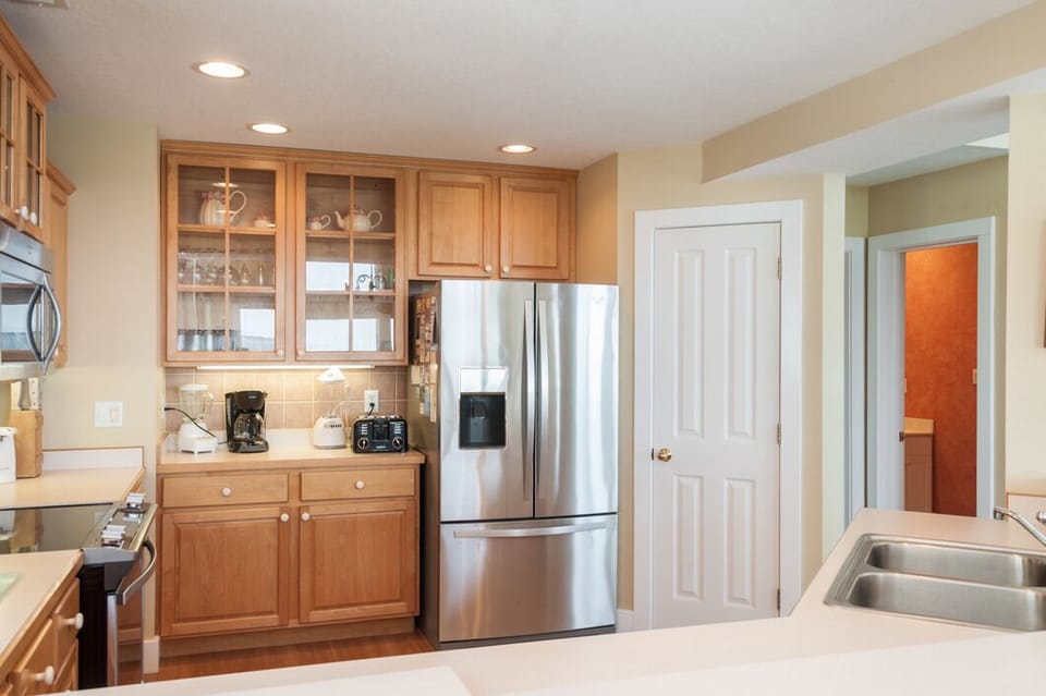 MS26: Sand Hills South | Top Level Kitchen