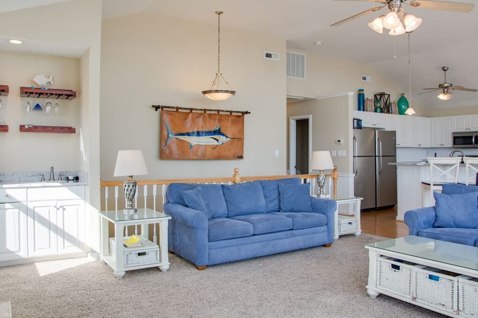 SN34: Triple Play | Top Level Living Area