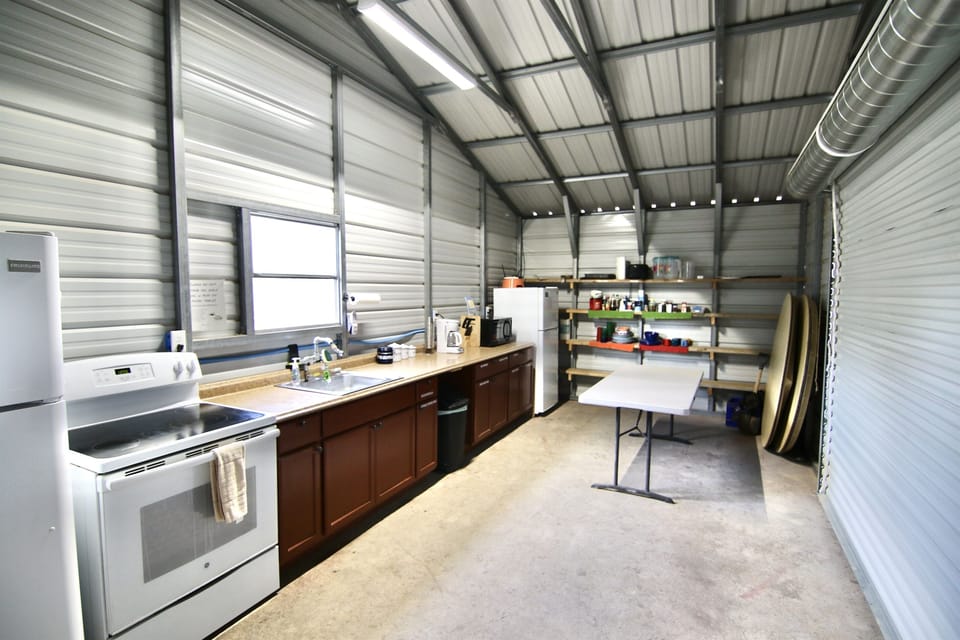 Glamping Shared Kitchen