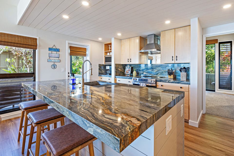 Barstool seating at Kitchen Island
