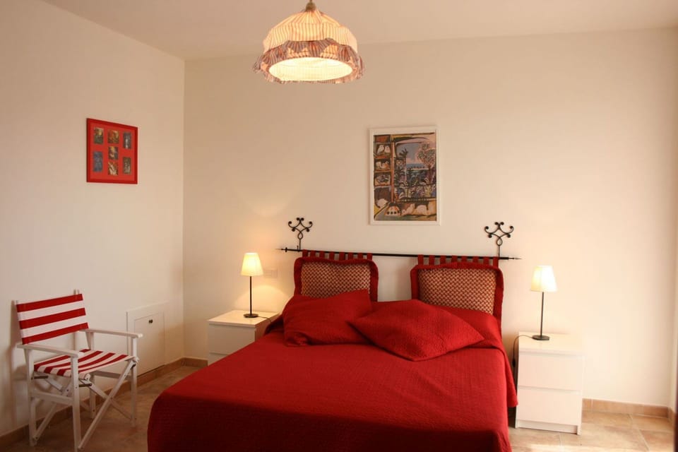 Bedroom, Room, Furniture, Bed, Property, Red, Interior Design, Bed Sheet, Bed Frame, Bedding