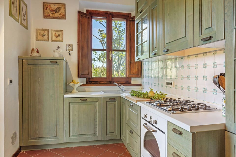 Wood, Interior Design, Kitchen, Cabinetry, Home, Flooring, Furniture, Ceiling, Room, Cupboard