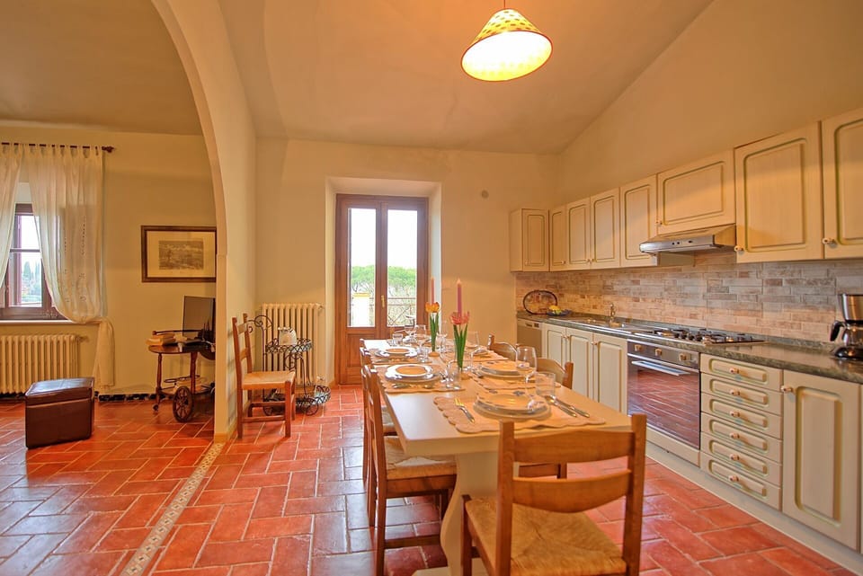 Dining Room, Kitchen